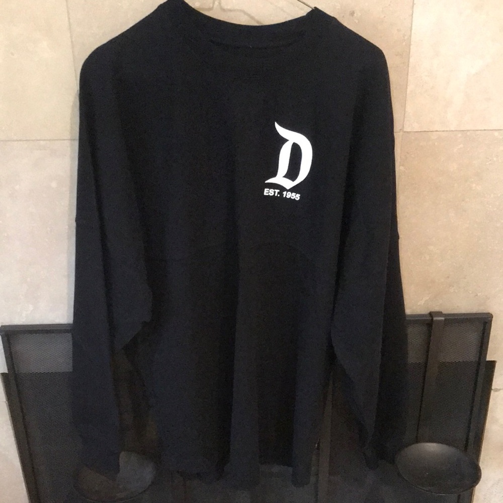 Disneyland spirit jersey black